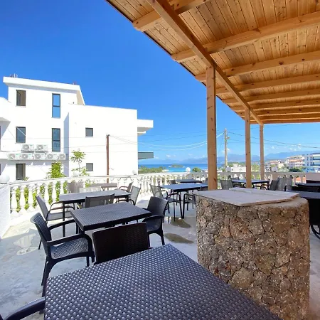 Heaven Apartment Ksamil