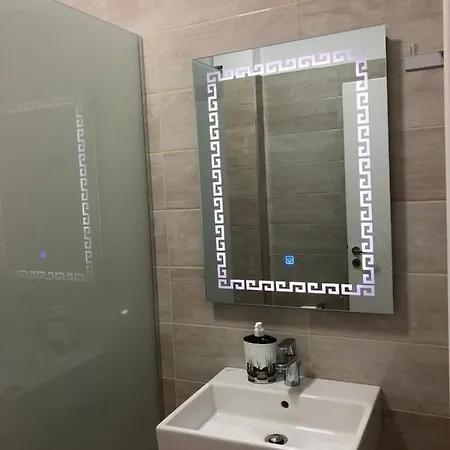 Black Pearl Hotel Apartment