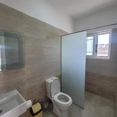 Black Pearl Hotel Apartment