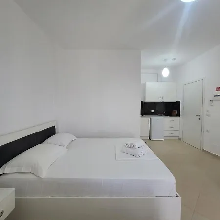 Black Pearl Hotel Apartment